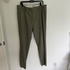 TaylorByrd dress chino - olive green
